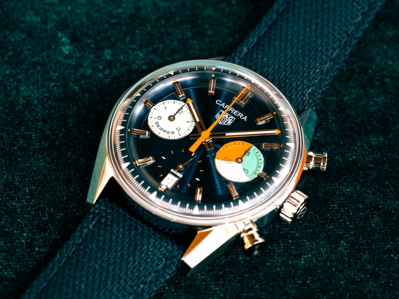 タグ・ホイヤー カレラ スキッパー CBS2213